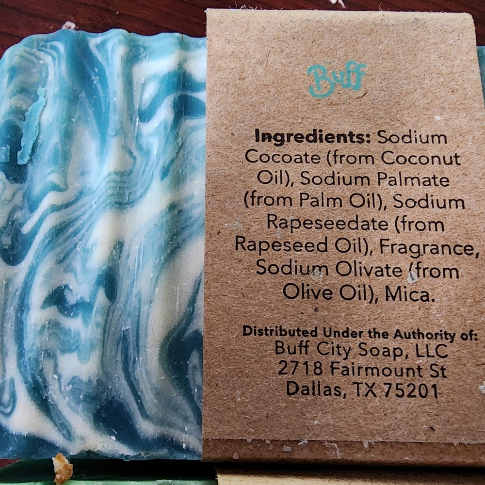 Aloe & Clover, Magnolia, and 5 O'Clock Soap Set. - Picture 10 of 14